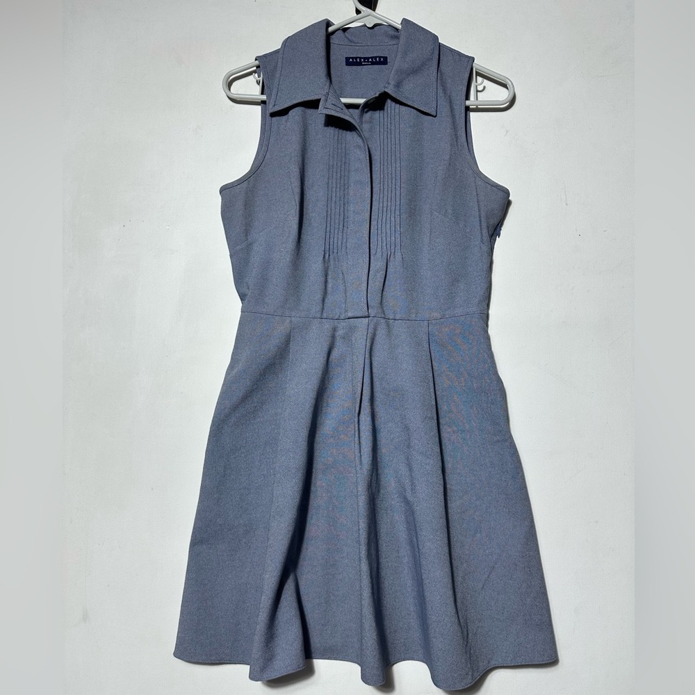 Elegant Sleeveless Mini Dress in Blue